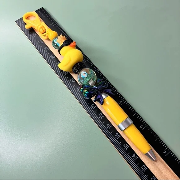 Cute King Duck with Crown and Sunglasses Handmade Beaded Keychain Pen - Picture 7 of 7